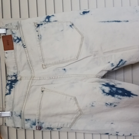 Urban Outfitters BDG Twig High-Rise Studded Jean, Size 27 - Picture 9 of 14